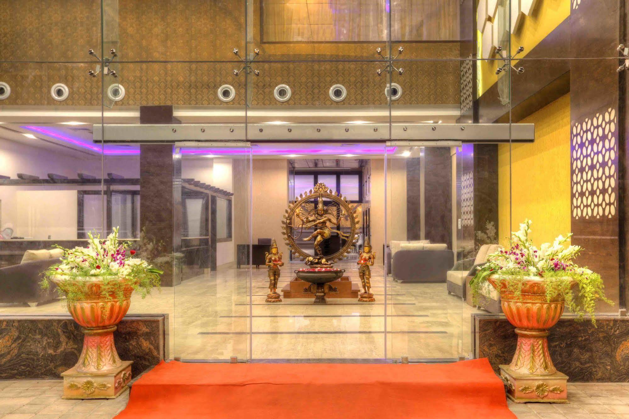 Rio Meridian Hotel Майсур Экстерьер фото