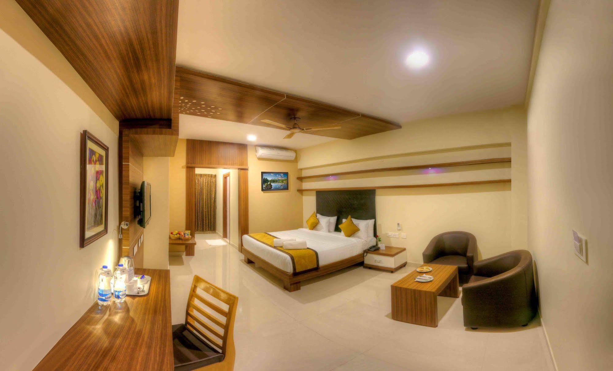 Rio Meridian Hotel Майсур Экстерьер фото